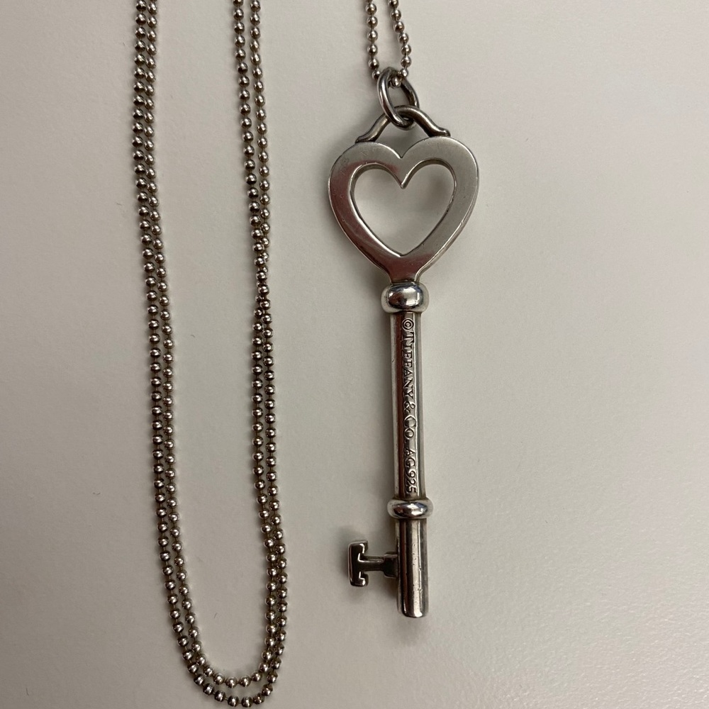 Tiffany Keys heart key pendant necklace